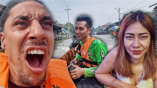 INSANE Longtail Boat Ride In Bangkok 🇹🇭 [upl. by Mccollum610]