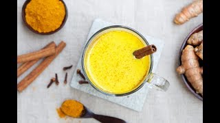 Turmeric Almond Milk How To Make This Antiinflammatory Drink The Right Way [upl. by Mcgregor]