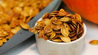 How to Roast Pumpkin Seeds  DIY Roasted Pumpkin Seeds  RECIPE [upl. by Okorih650]