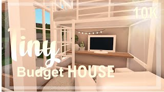 BLOXBURG Tiny Budget House 10k  House build [upl. by Vincenta]