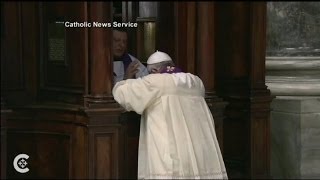 Pope Francis Goes to Confession [upl. by Enoval]